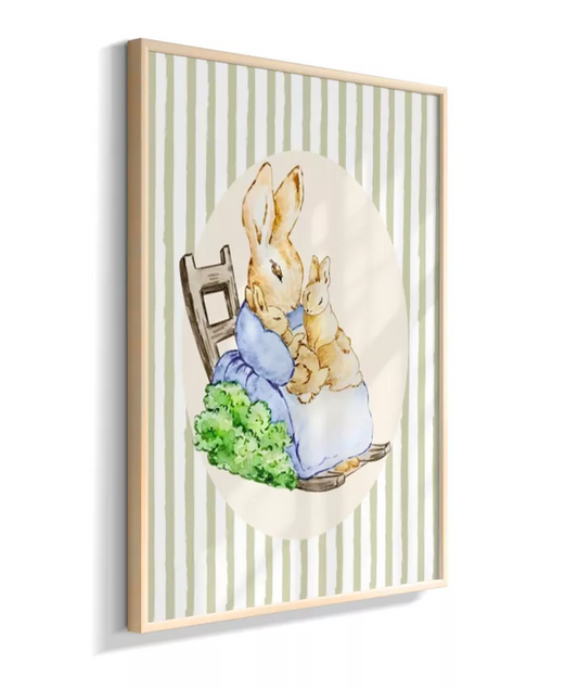 Mamãe coelha com filhotes na cadeira (listras verde)