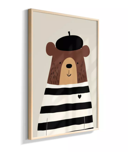 Urso com casaco listrado p/b e boina (fundo neutro)