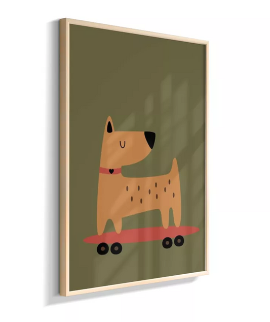 Cachorro no skate com coleira (fundo verde musgo)