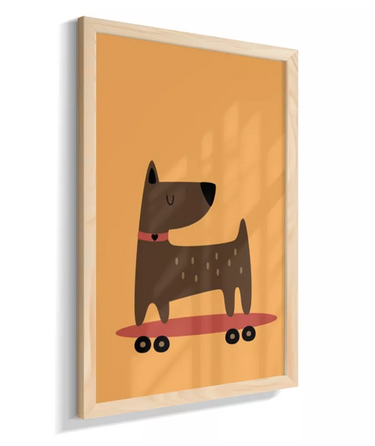 Cachorro no skate (fundo amarelo)