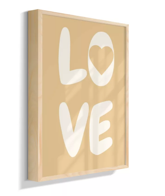 LOVE (fundo amarelo)