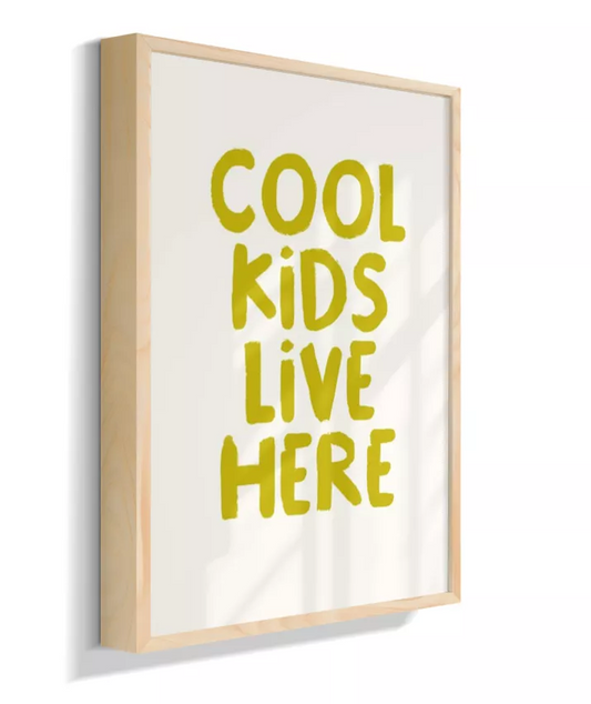Cool kids live here (neutro e amarelo)