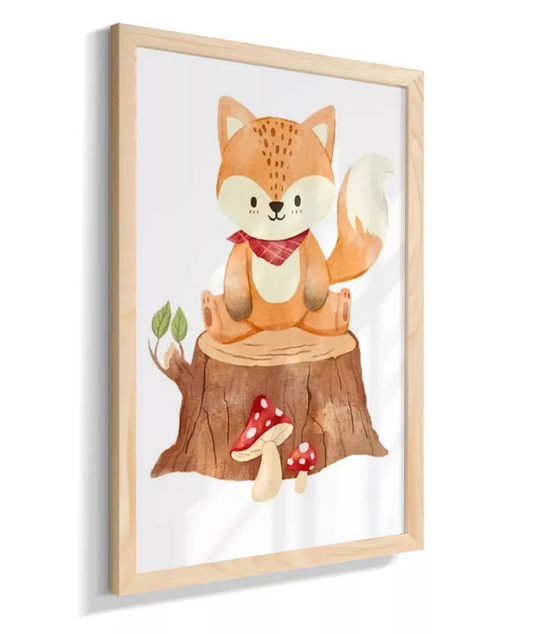 Raposa no bosque com cogumelos