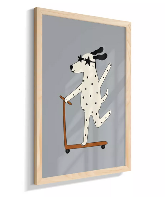 Dálmata com patinete