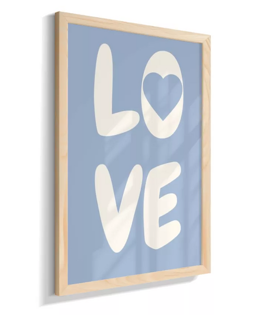 LOVE (fundo azul)