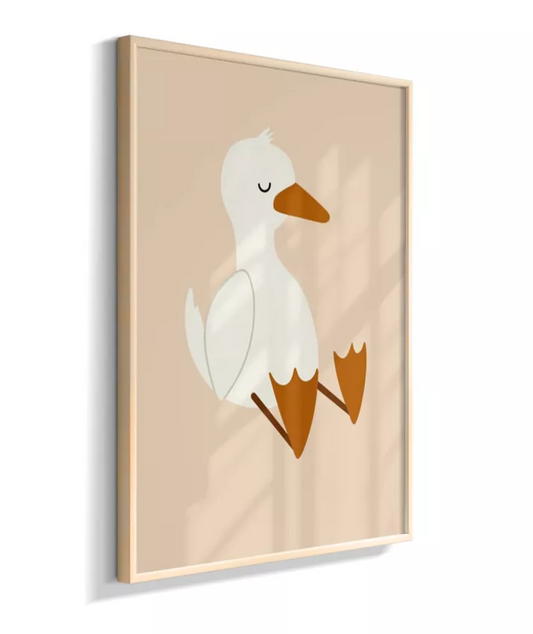 Pato sentado dormindo (fundo bege)