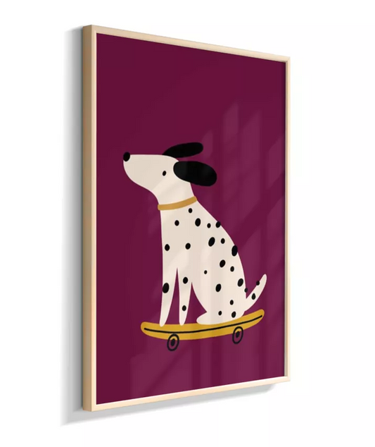 Dálmata no skate (fundo roxo)