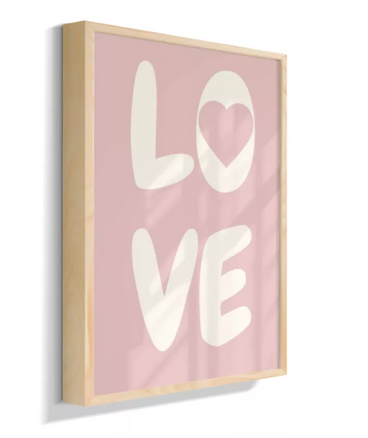 LOVE (fundo rosa)