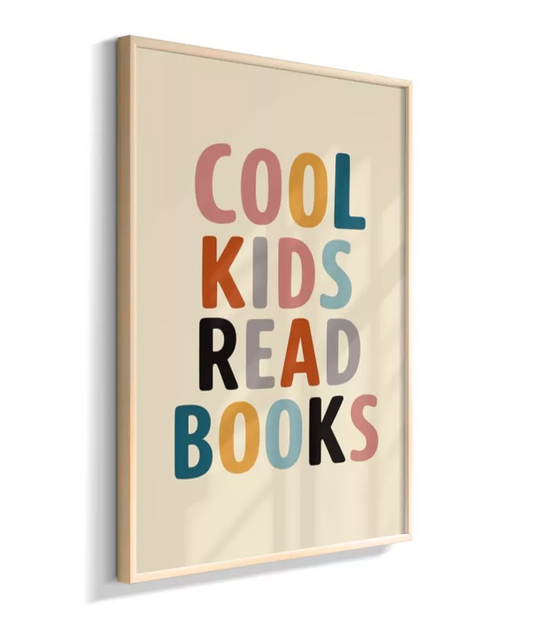 Cool kids read books (colorido)