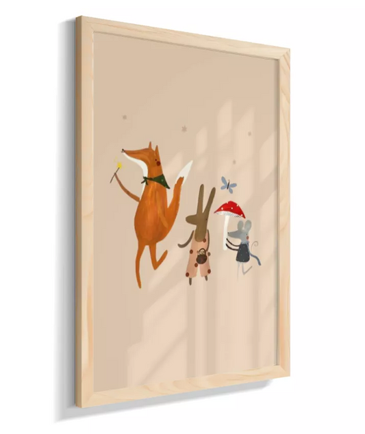 Amigos lúdicos (raposa, coelho e rato) com música