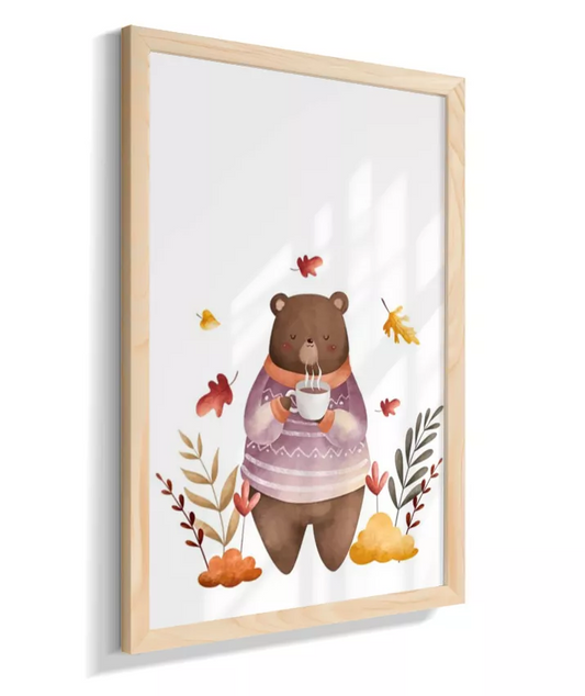 Urso tomando café no bosque