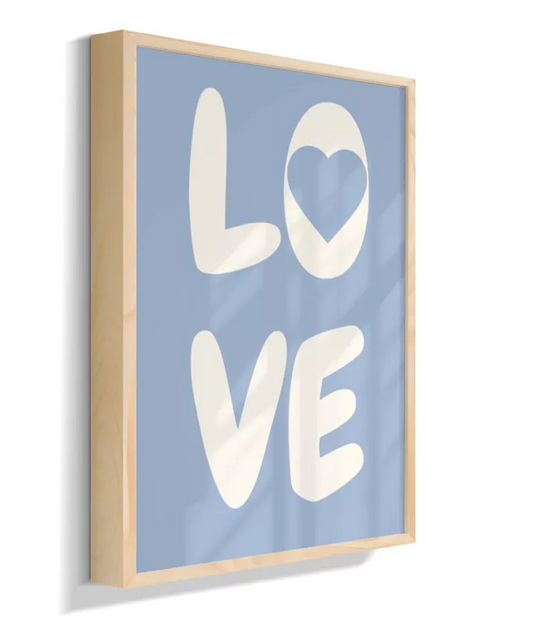 LOVE (fundo azul)