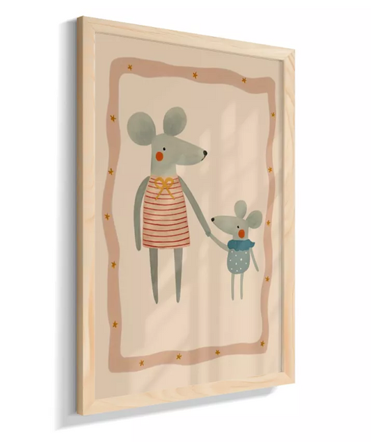 Mamãe ratinha com seu filhote