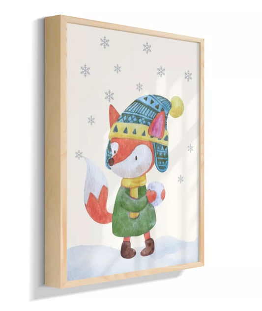 Raposa brincando na neve