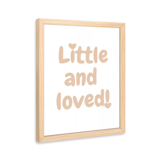 Little and loved! (branco e bege)