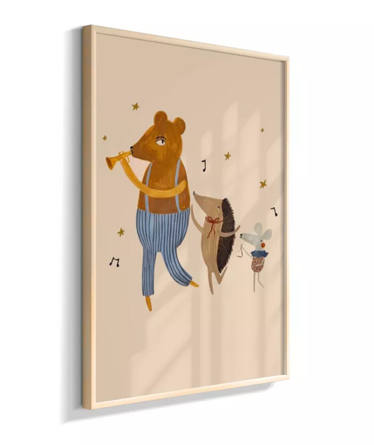 Amigos lúdicos (urso, porco espinho e rato) com música